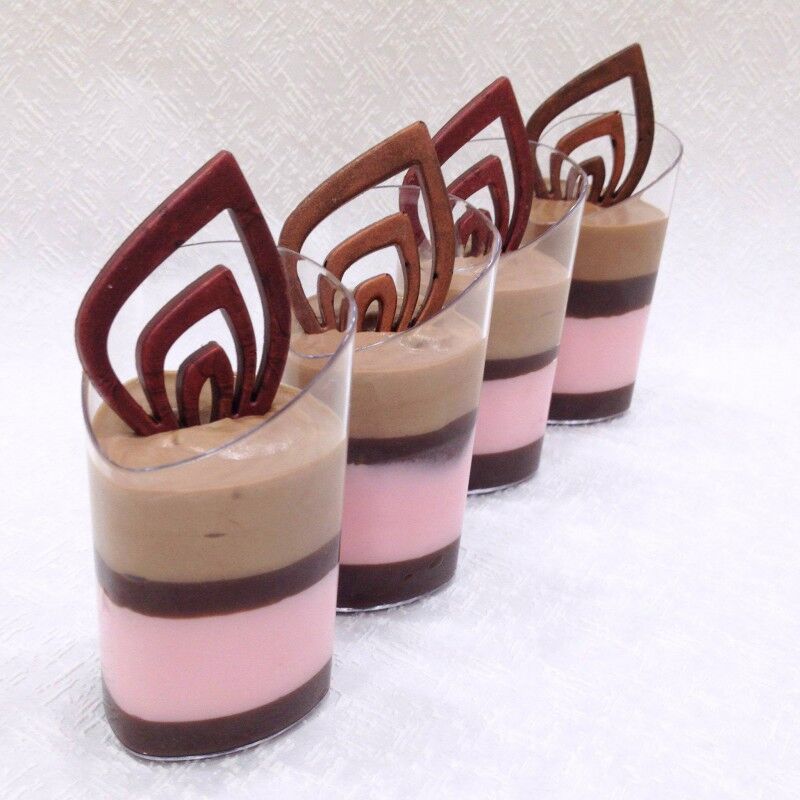 Slanted dessert cups without lids pack of 10 - 90mls - Image 1