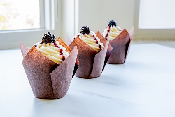 Tulip cups brown - Pack of 25 - Image 1
